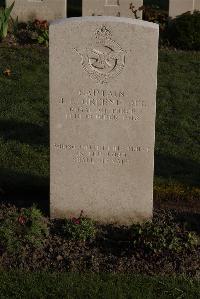 Coxyde Military Cemetery - Greene, John Edmund