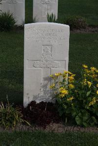 Coxyde Military Cemetery - Gubby, A R