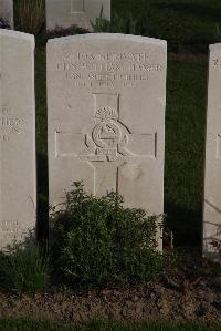 Coxyde Military Cemetery - Hamer, John William