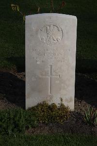 Coxyde Military Cemetery - Hanlin, George