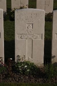 Coxyde Military Cemetery - Hardy, H