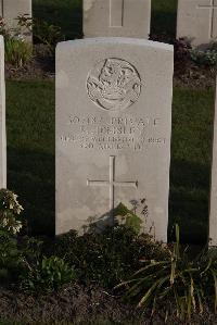 Coxyde Military Cemetery - Hemsley, Sam