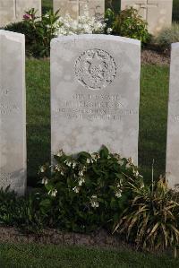 Coxyde Military Cemetery - Herbertson, James