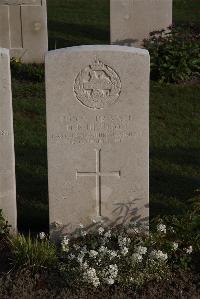 Coxyde Military Cemetery - Hindson, Harold Edward