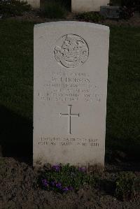 Coxyde Military Cemetery - Hobson, William John