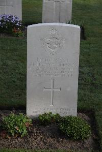 Coxyde Military Cemetery - Hodgson, Richard Eveleigh