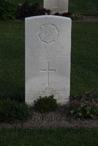 Coxyde Military Cemetery - Jaffray, Alexander