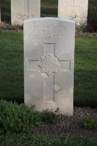 Coxyde Military Cemetery - James, George Henry