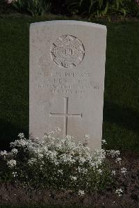 Coxyde Military Cemetery - Keighley, Sam