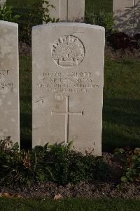 Coxyde Military Cemetery - Kennedy, Roy Murray