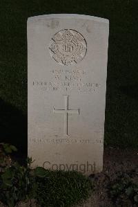 Coxyde Military Cemetery - King, William