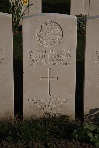 Coxyde Military Cemetery - Langton, Ralph