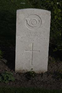 Coxyde Military Cemetery - Lawrence, Joseph Henry