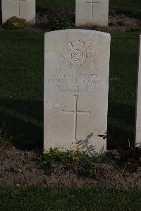 Coxyde Military Cemetery - Lawton, James Cecil