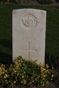 Coxyde Military Cemetery - Littlewood, Austin