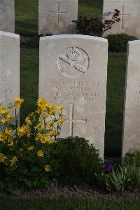 Coxyde Military Cemetery - Malin, W F