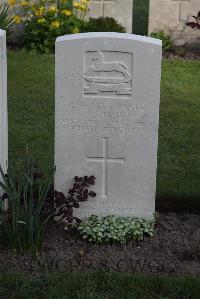 Coxyde Military Cemetery - Manson, Charles