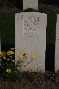 Coxyde Military Cemetery - Marsden, Frederick