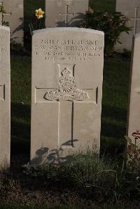 Coxyde Military Cemetery - Masterman, Charles William