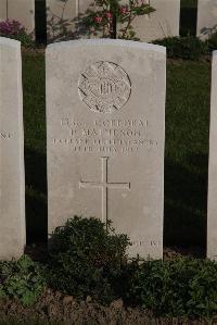 Coxyde Military Cemetery - Matheson, D