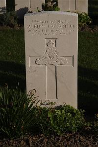 Coxyde Military Cemetery - McArthur, Murdoch