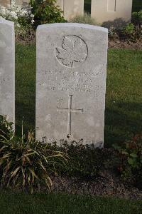 Coxyde Military Cemetery - McAuley, Charles John