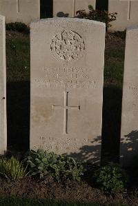 Coxyde Military Cemetery - McClean, R