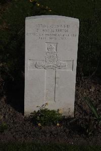 Coxyde Military Cemetery - McMahon, F