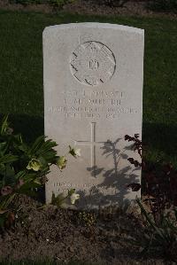 Coxyde Military Cemetery - McMurtrie, Charles