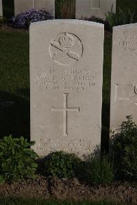 Coxyde Military Cemetery - McRither, D G D