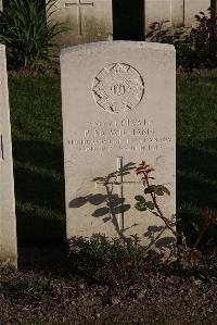 Coxyde Military Cemetery - McWilliams, B