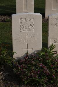 Coxyde Military Cemetery - Merrill, Thomas Arthur