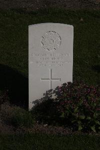 Coxyde Military Cemetery - Michie, John