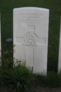 Coxyde Military Cemetery - Moody, H