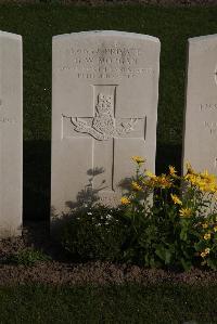 Coxyde Military Cemetery - Morgan, G W