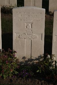 Coxyde Military Cemetery - Norman, Frank