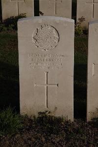 Coxyde Military Cemetery - Pattinson, J