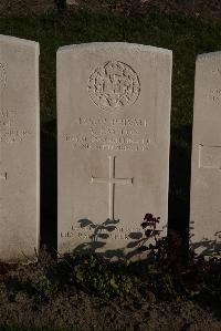 Coxyde Military Cemetery - Payton, Albert