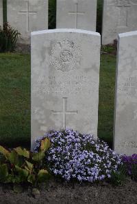 Coxyde Military Cemetery - Pearson, John Joseph