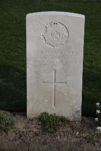 Coxyde Military Cemetery - Pipe, Charles Thomas