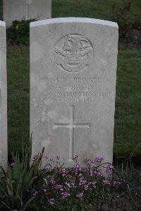 Coxyde Military Cemetery - Pratt, Arthur