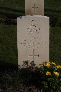 Coxyde Military Cemetery - Proffitt, William John