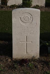 Coxyde Military Cemetery - Race, A