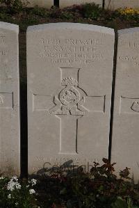 Coxyde Military Cemetery - Ratcliffe, Peter