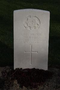 Coxyde Military Cemetery - Reed, William