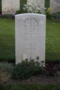 Coxyde Military Cemetery - Revening, George Edwin