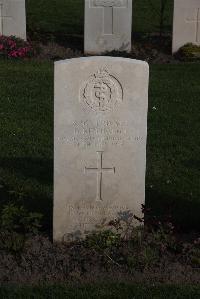 Coxyde Military Cemetery - Ridehalgh, B