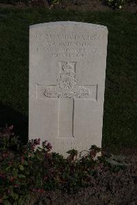 Coxyde Military Cemetery - Robinson, John Archibald