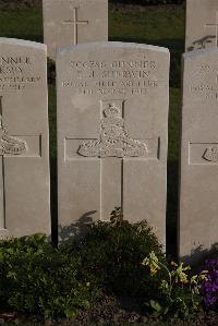 Coxyde Military Cemetery - Sherwin, Edgar Jackson