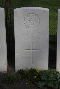 Coxyde Military Cemetery - Shortridge, C